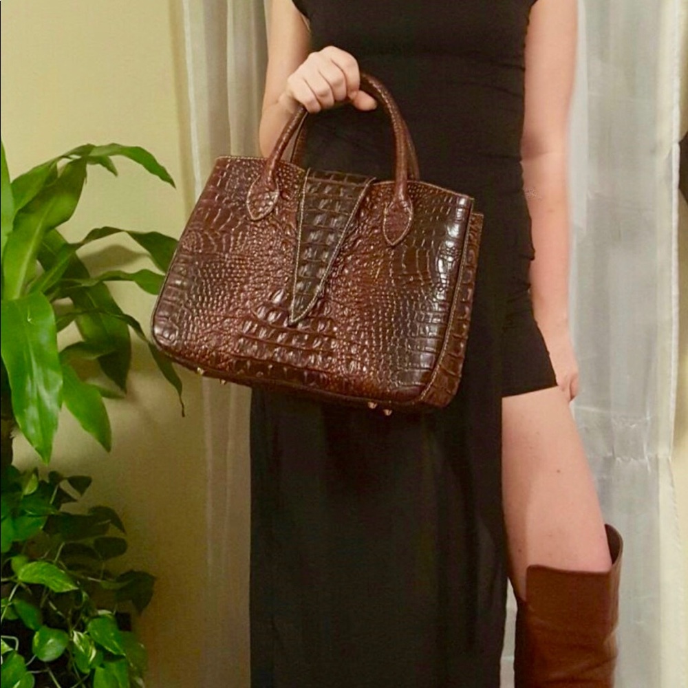 Pijushi Leather Crocodile Embossed Bag
